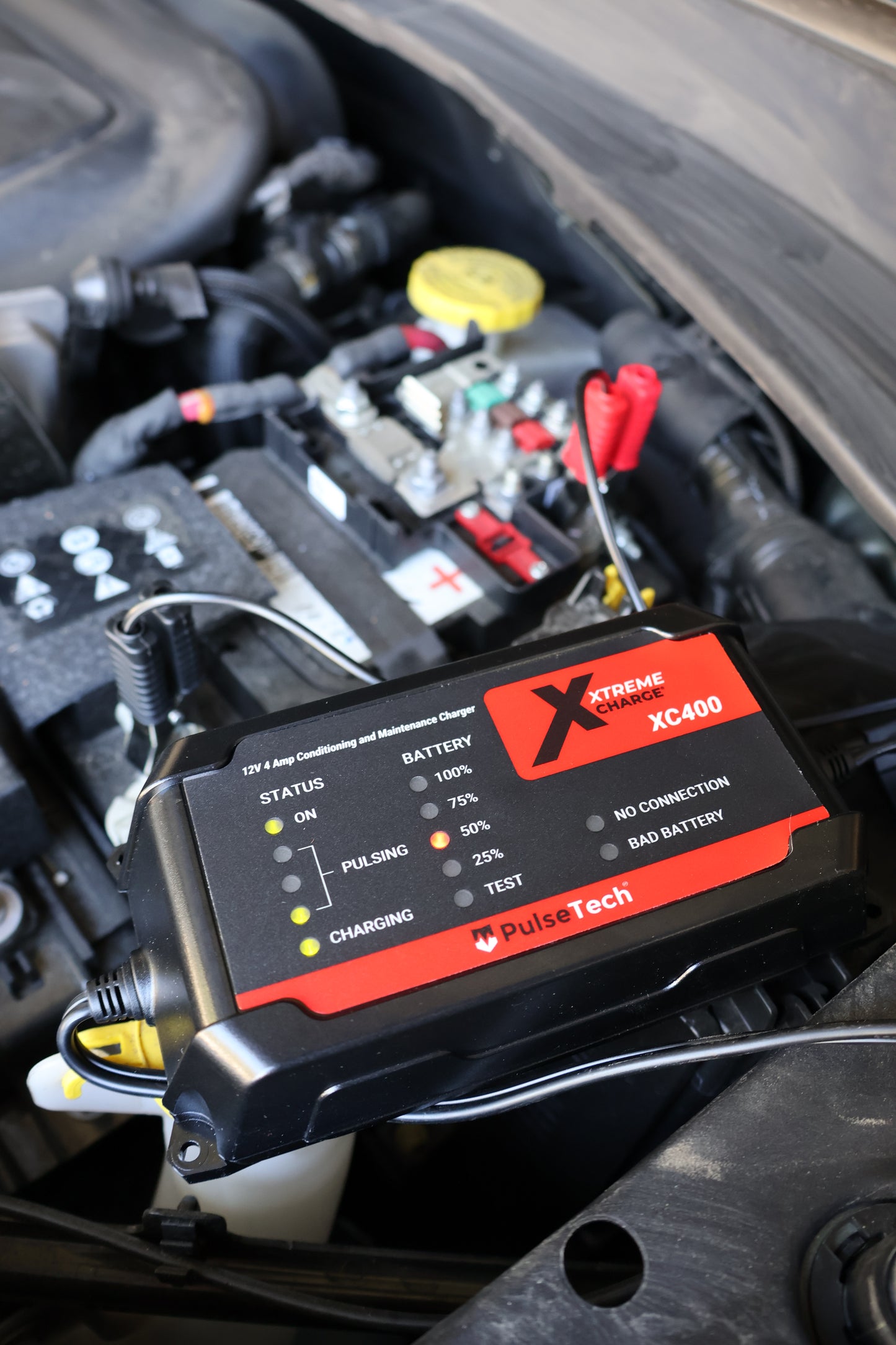 Xtreme Charge XC400 4-Amp All-Vehicle 12V Battery Charger & Maintainer