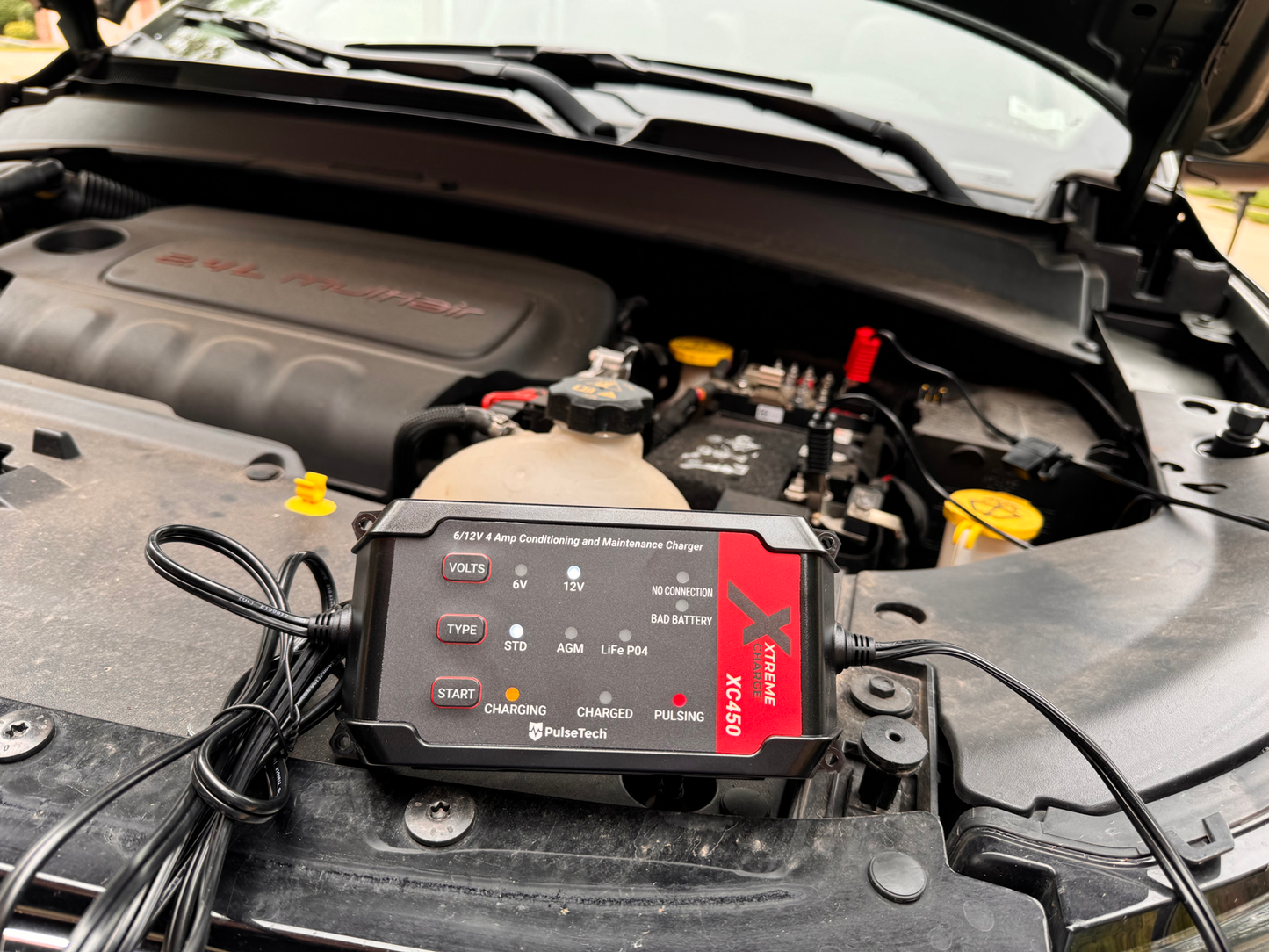 Xtreme Charge XC450 4.5-Amp All-Vehicle 6V/12V Battery Charger, Maintainer, and Conditioner